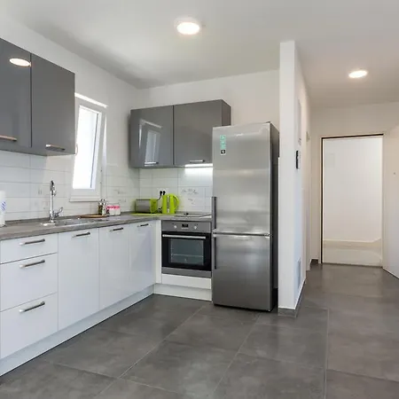 Apartamento Piramida