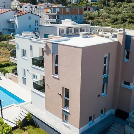 Apartman Piramida
