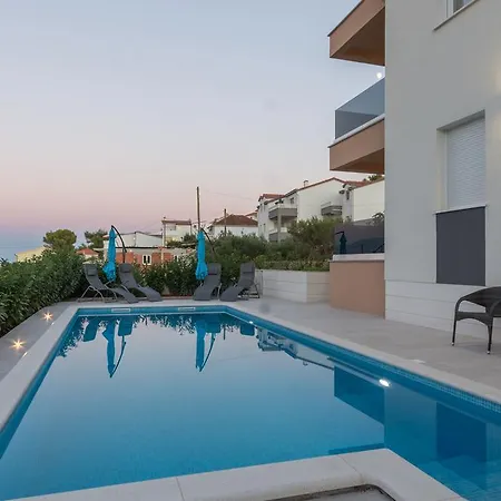 皮拉米达别墅 公寓