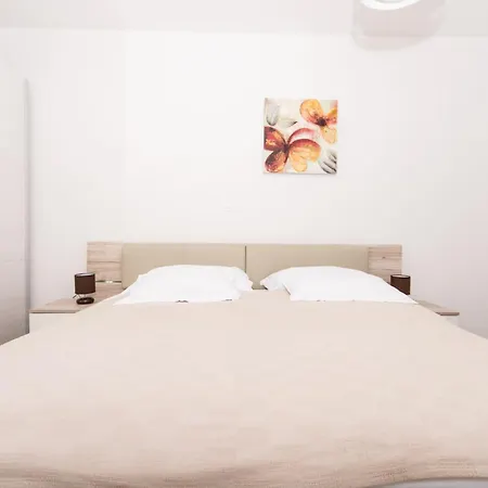 Piramida Appartement Trogir