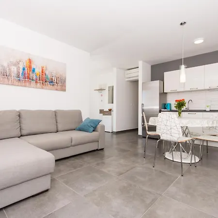 Piramida Appartement