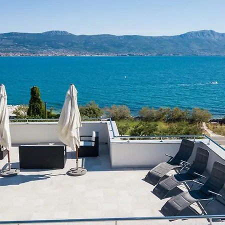 Piramida Trogir